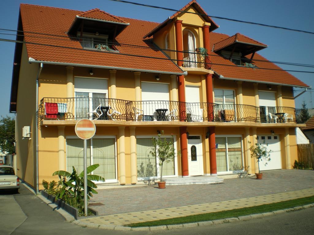 Mediterran-Apartmanok-Harkány Exterior foto
