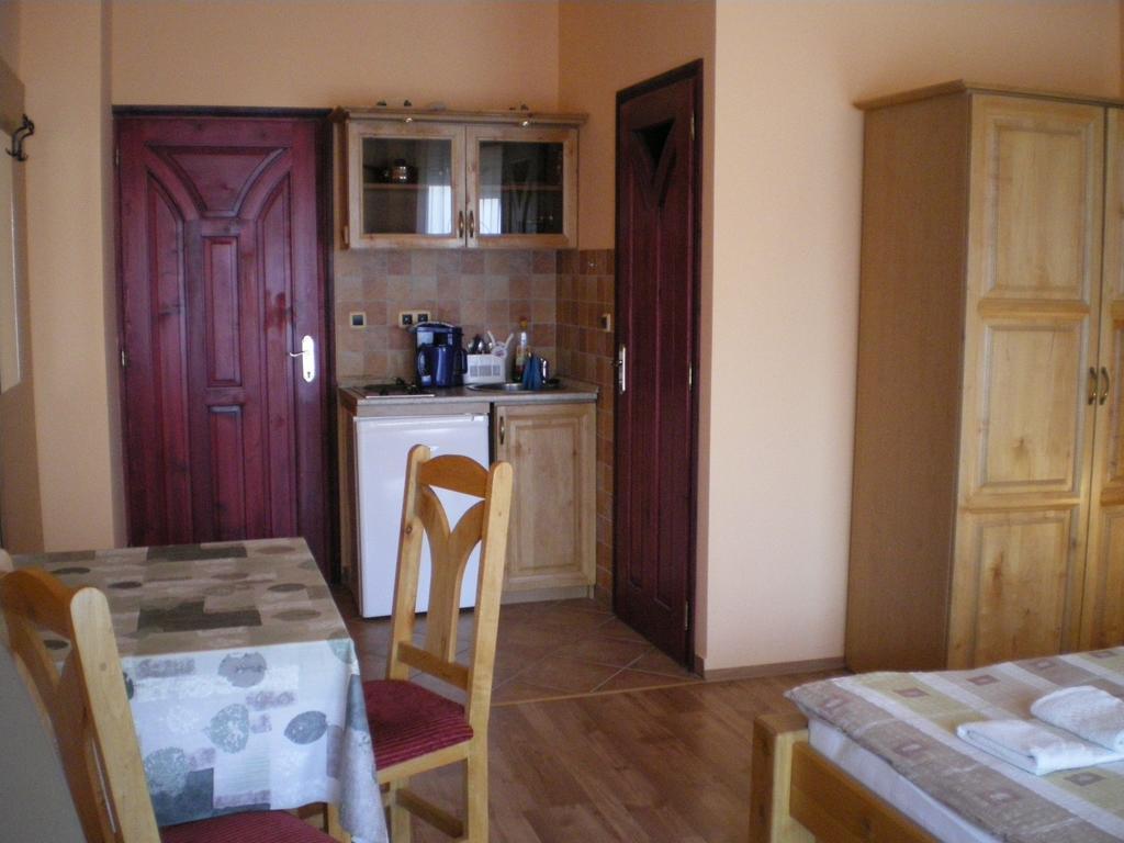 Mediterran-Apartmanok-Harkány Exterior foto